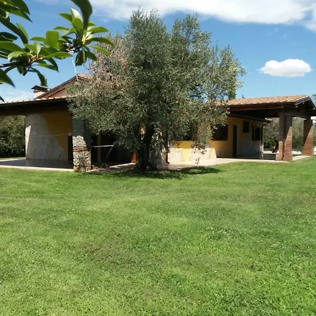 Fonte Chiara E Villa